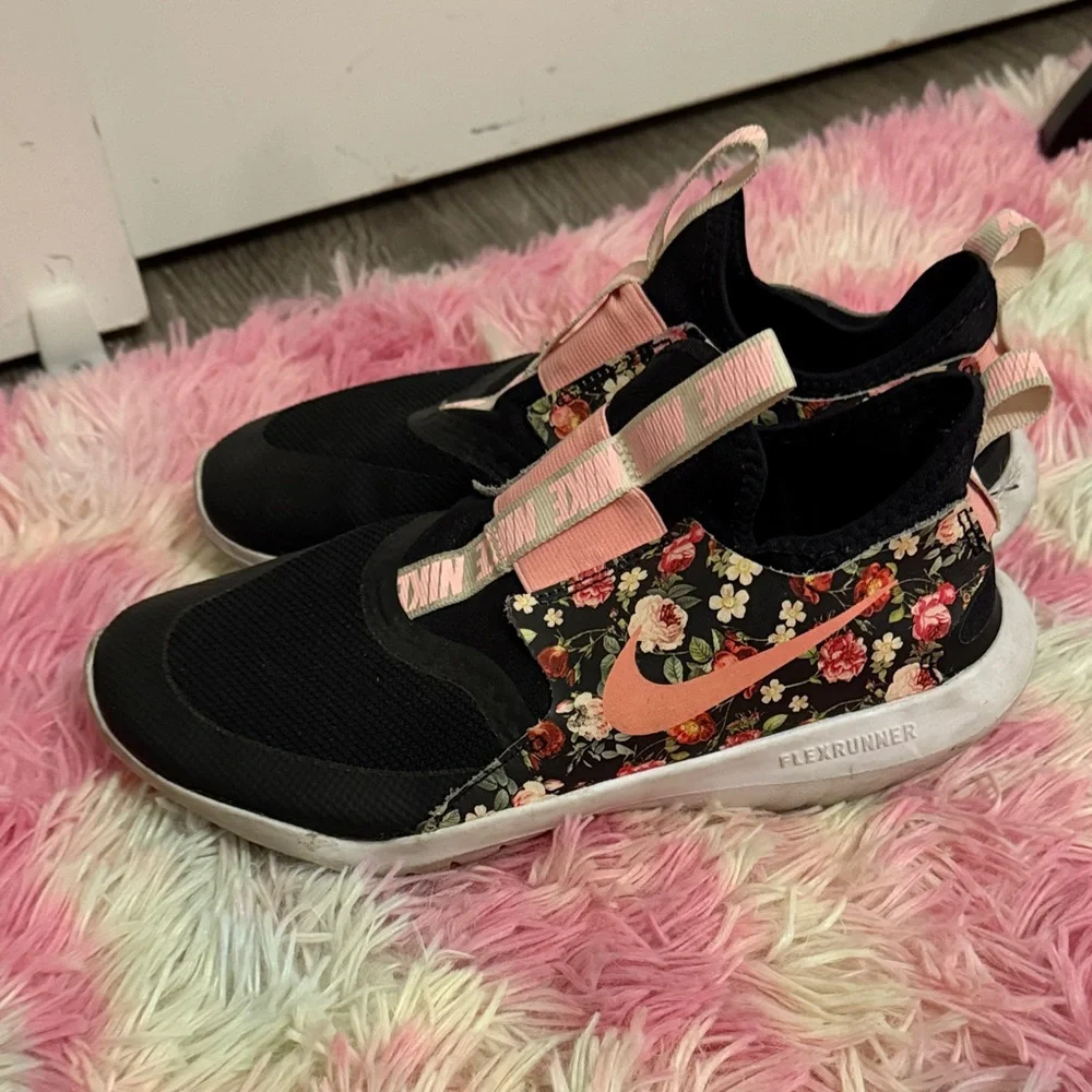 Nike Kids Black and Pink Floral Sneakers